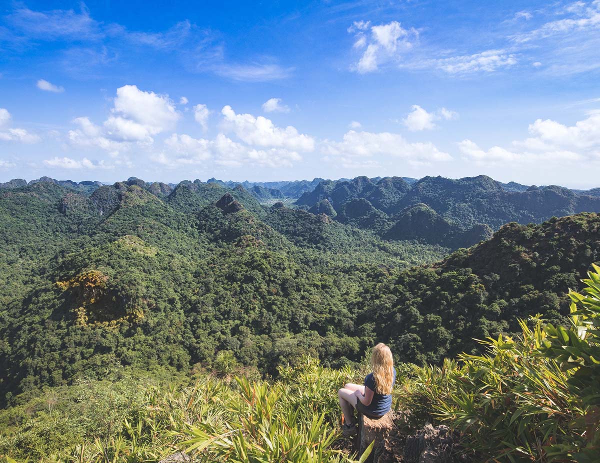 3 Weeks Vietnam Itinerary - cat ba island peak
